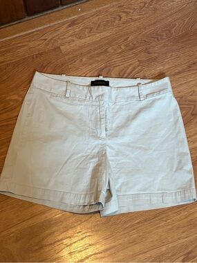 Talbots Flat Front Light Beige Shorts